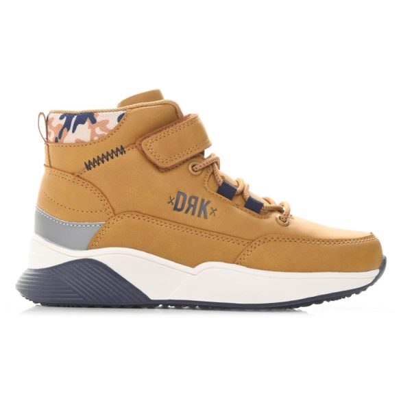 28-35 fiú bakancs Dorko Mudrunner K barna