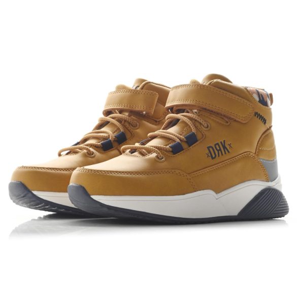 28-35 fiú bakancs Dorko Mudrunner K barna