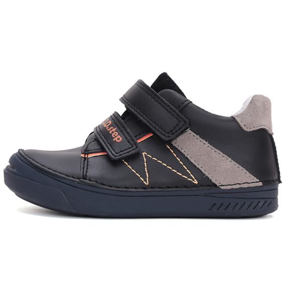 25-30 fiú  zárt cipő D.D.step S040-52884AM