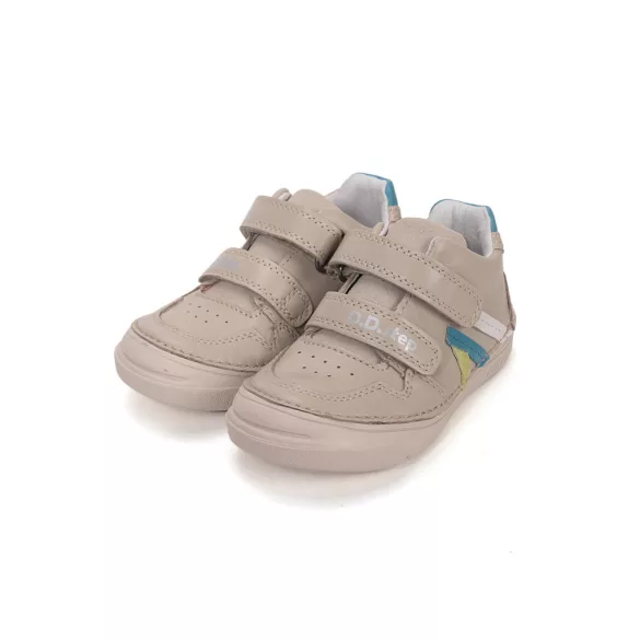 25-30 fiú  zárt cipő D.D.step S040-61252
