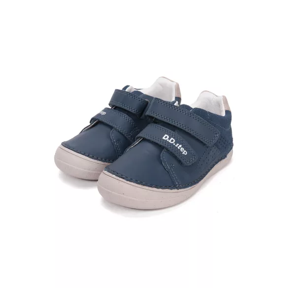 26-37 fiú zárt cipő D.D.step S078-61177A