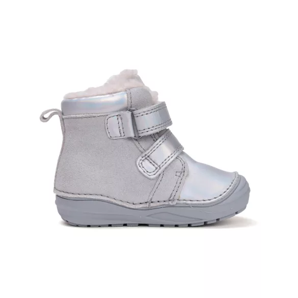 20-25 lány bélelt bakancs D.D.step W071-52346D